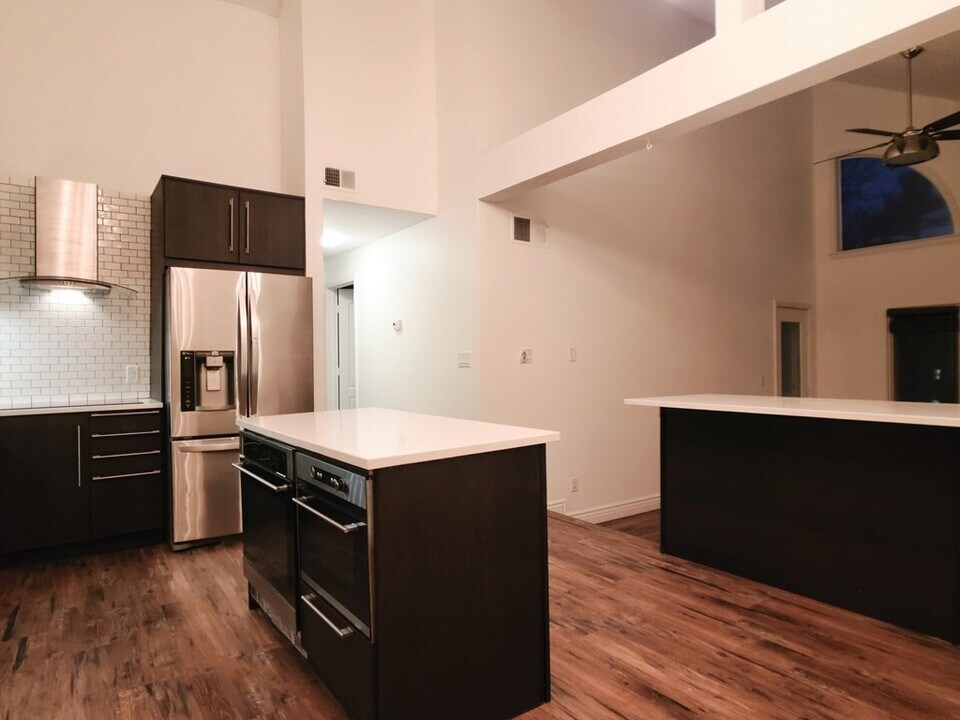20 Chapman St in Weymouth, MA - Building Photo