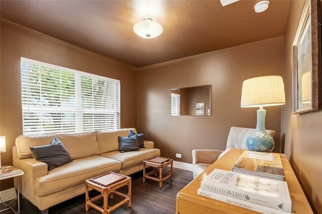 property at 603 Crockett St