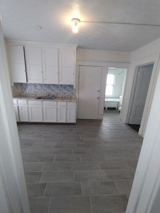 9508 Benham Ave in Cleveland, OH - Building Photo