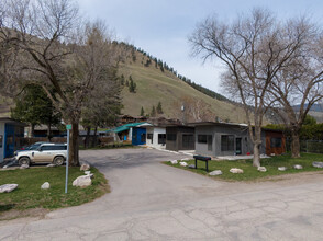 510 Tiny House Ct in Missoula, MT - Building Photo - Building Photo