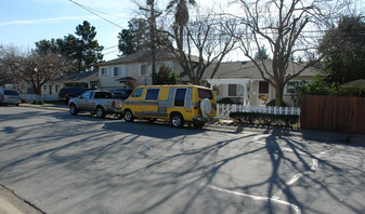 1933 Gamel Way in Mountain View, CA - Building Photo - Building Photo