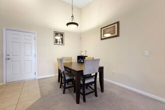 4998 Key Lime Dr-Unit -UNIT 301 in Jacksonville, FL - Building Photo - Building Photo