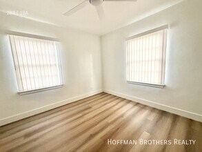 1631 S Bronson Ave in Los Angeles, CA - Building Photo - Building Photo