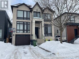 89 Cadorna Ave in Toronto, ON - Building Photo