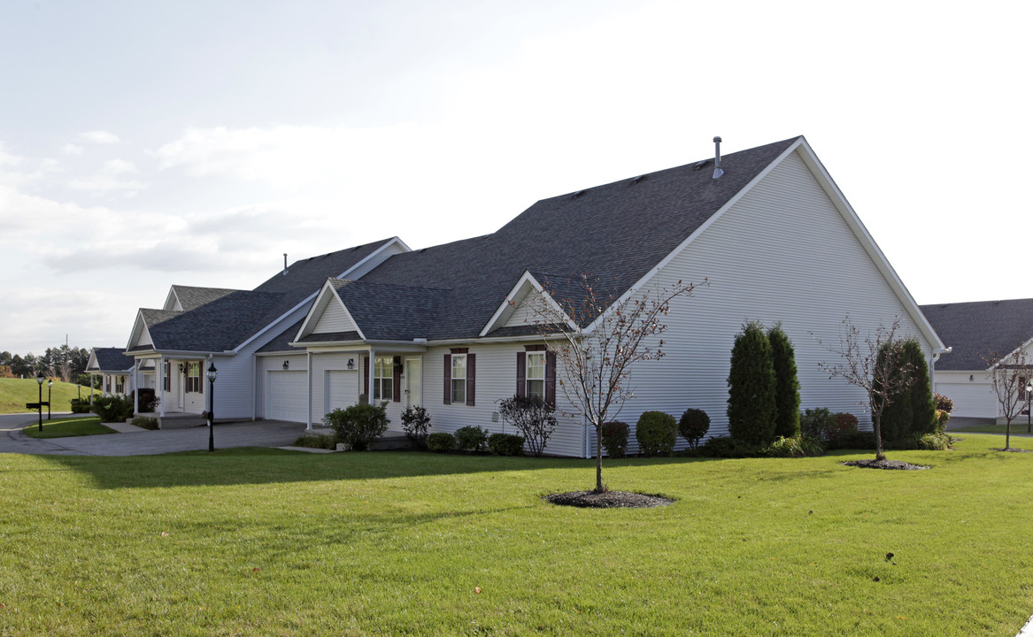 The Village on Pacific in Erie, PA - Building Photo