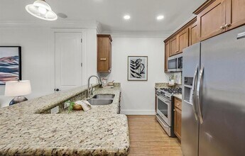 3404 Fostoria Way in Danville, CA - Building Photo - Building Photo
