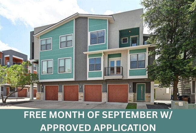 1504 Lorraine Loop