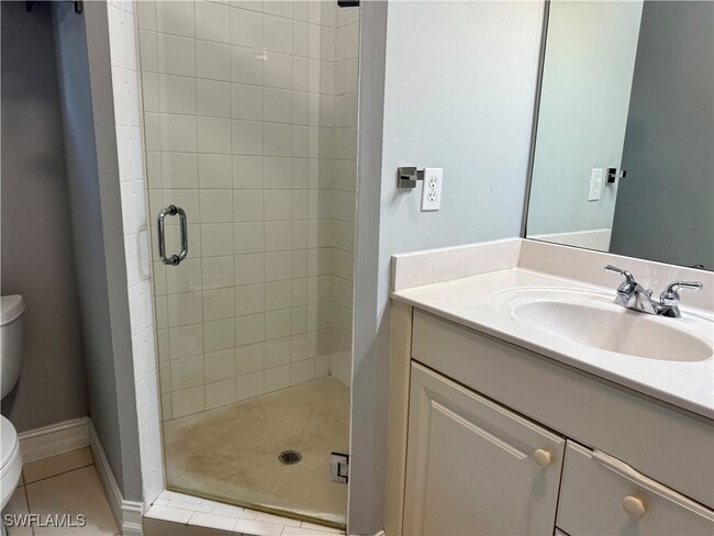 8153 Sanctuary Dr in Naples, FL - Building Photo - Building Photo