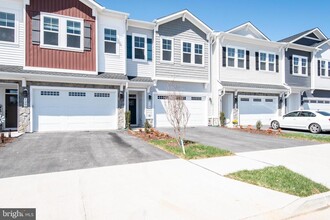 118 Choke Cherry Ct in Front Royal, VA - Foto de edificio - Building Photo