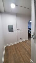 1347 W Estes Ave in Chicago, IL - Building Photo
