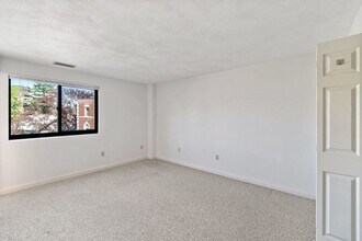 1600 Massachusetts Ave in Cambridge, MA - Building Photo - Building Photo