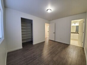 1125 W Ivy Ave in Moses Lake, WA - Building Photo - Building Photo