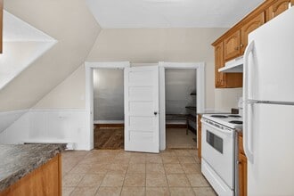 46 Peirce St in Middleboro, MA - Building Photo - Building Photo