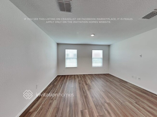 2932 Greenhorn Ave in Crandall, TX - Foto de edificio - Building Photo
