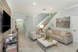 10778 NW 84th St in Doral, FL - Building Photo - Building Photo