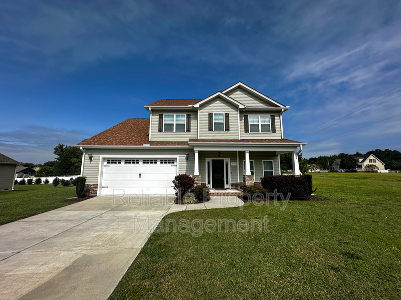 100 Bloom Way in Kenly, NC - Building Photo