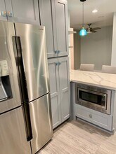 148 Galsworthy St in Thousand Oaks, CA - Building Photo - Building Photo