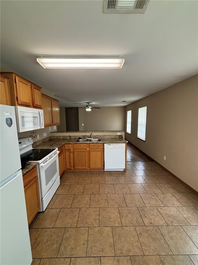 240 Sage St in Centerton, AR - Building Photo - Building Photo