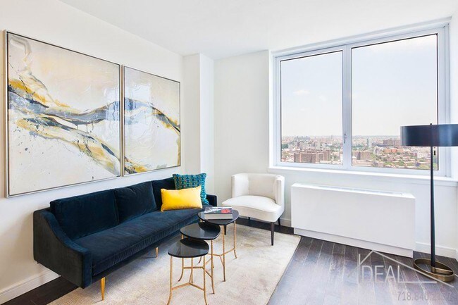 307 Gold St-Unit -27G in Brooklyn, NY - Building Photo - Building Photo