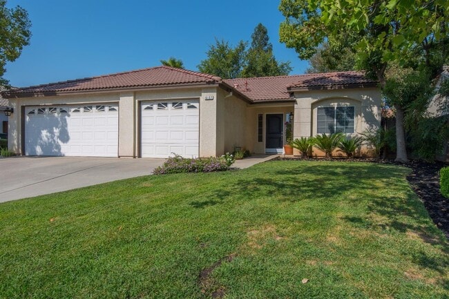 6157 N Alva Ave in Fresno, CA - Building Photo - Building Photo