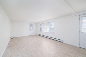 517 E Broadway in Long Beach, NY - Building Photo - Building Photo
