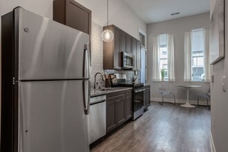 Ogden Apartments in Columbus, OH - Building Photo - Building Photo