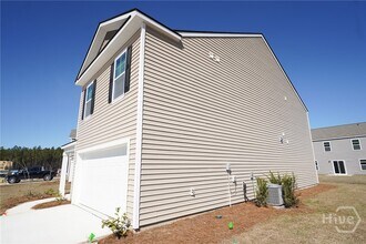 102 Red Admiral Ln in Savannah, GA - Building Photo - Building Photo