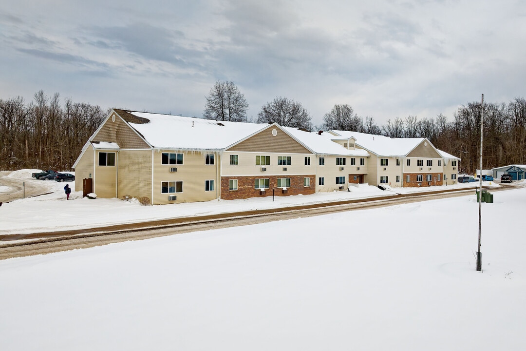 Williamson Orchard Estates II in Williamson, NY - Building Photo