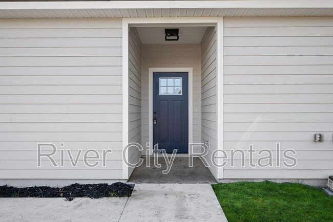 7596 Silver Sands Rd in Keystone Heights, FL - Building Photo - Building Photo