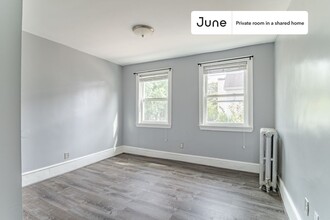 Private bedroom in 3 bed/1.5 bath Home in Boston, MA - Building Photo - Building Photo
