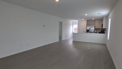 3144 Burmese St in Providence Village, TX - Foto de edificio - Building Photo