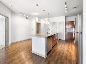 7765 W Grand Pkwy S in Richmond, TX - Building Photo - Building Photo