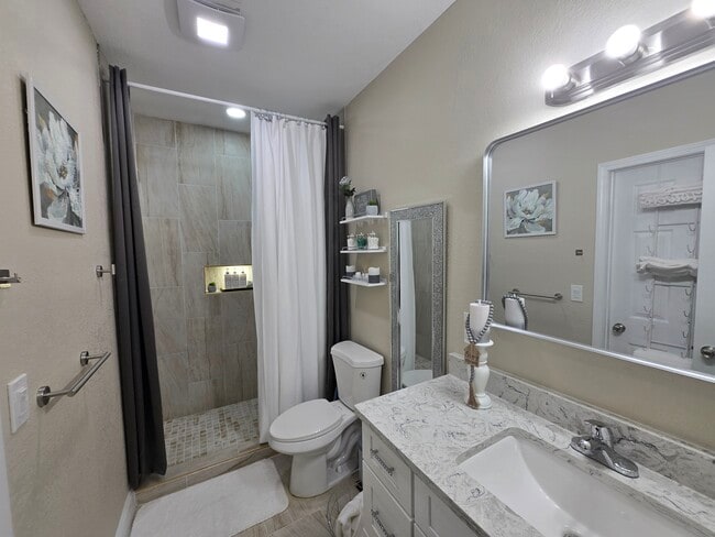 349 Endeavor Way Ln in Dacula, GA - Foto de edificio - Building Photo