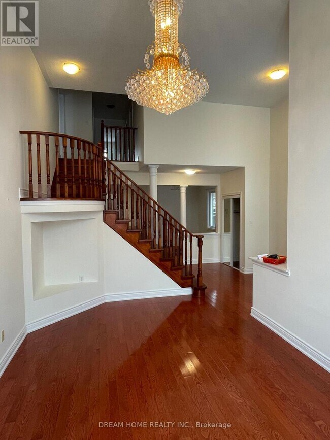 8 Mimosa St in Markham, ON - Building Photo - Building Photo