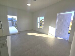 3409 35th St SW in Lehigh Acres, FL - Building Photo - Building Photo