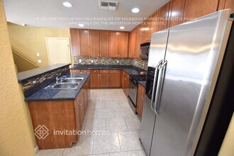 5832 E Holmes Ave in Mesa, AZ - Foto de edificio - Building Photo