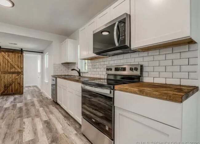 6514 E Pine Pl in Tulsa, OK - Foto de edificio - Building Photo