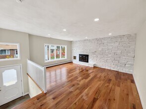 117 Marshall St in Revere, MA - Building Photo - Building Photo