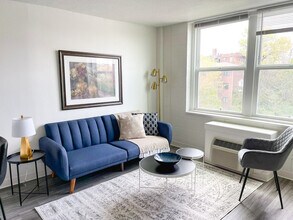 2516 Highland Ave in Cincinnati, OH - Building Photo - Building Photo