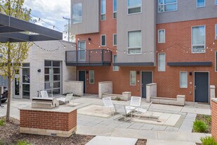 Hazel 8 in Cleveland, OH - Building Photo