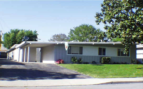 755 Baylor Ave in Claremont, CA - Building Photo - Building Photo