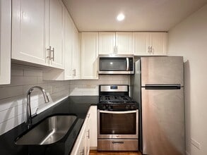 6954 N Sheridan Rd in Chicago, IL - Building Photo - Building Photo