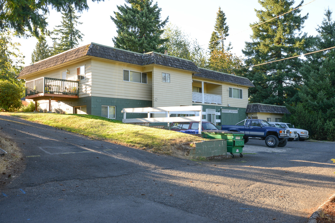 17831 Gerilyn Ct in Sandy, OR - Building Photo