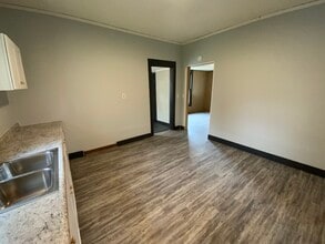 9 Oregon Ave in Danville, IL - Building Photo - Building Photo