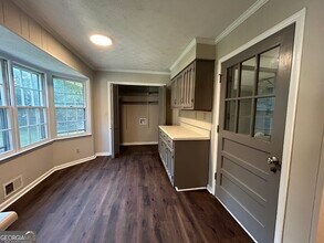 2000 Forest Dr in Fayetteville, GA - Building Photo - Building Photo