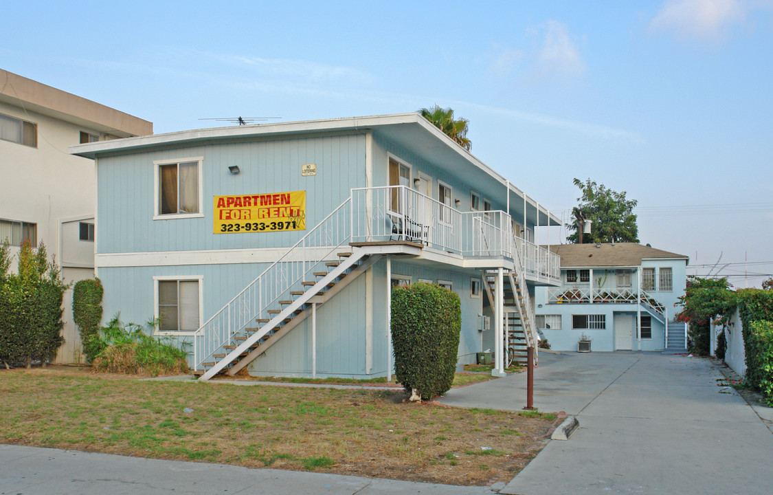 1910 Shenandoah St in Los Angeles, CA - Building Photo