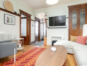 4810-4818 Parthenais Rue in Montréal, QC - Building Photo - Interior Photo