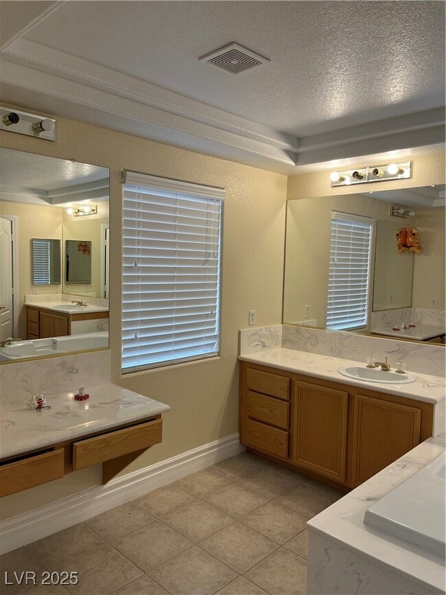 2937 Copper Beach Ct in Las Vegas, NV - Building Photo - Building Photo