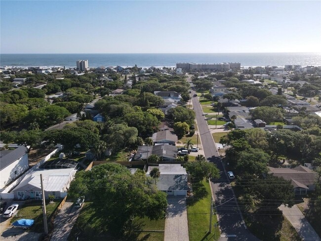 2309 Saxon Dr in New Smyrna Beach, FL - Building Photo - Building Photo