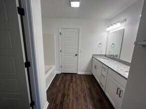 312 Alex Jordan Dr in Duenweg, MO - Building Photo - Building Photo